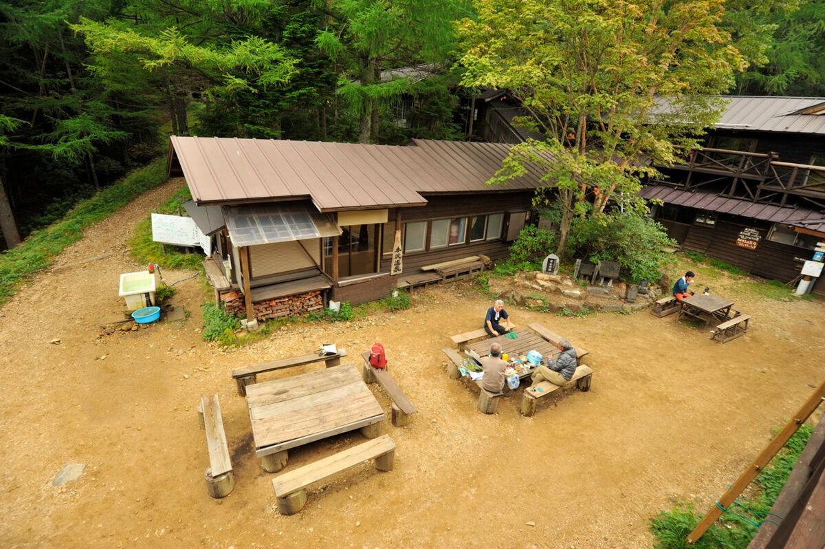 4032本沢温泉｜長野県・南牧村の日本一高い場所にある露天風呂