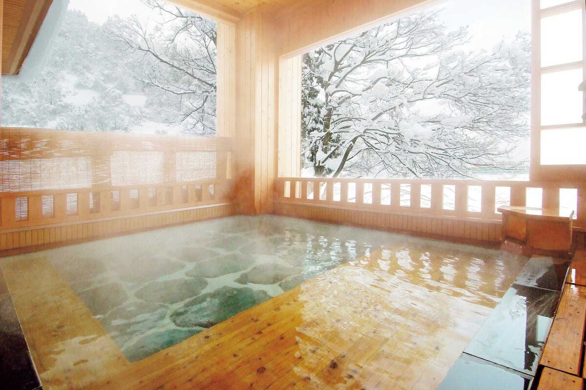 2880雪国の宿 高半｜新潟県・湯沢町のひとりでも宿泊可能な温泉宿