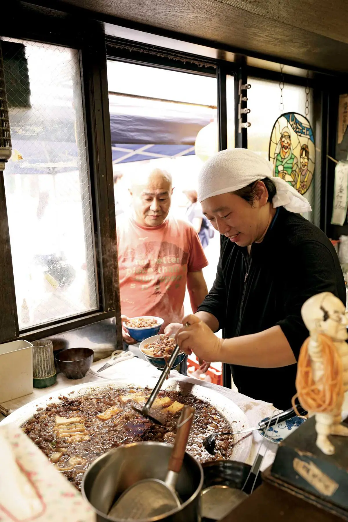 地元客だけで席が埋まってしまうほどの人気店 正ちゃん 東京 浅草にある昼呑みの名店 男の隠れ家デジタル