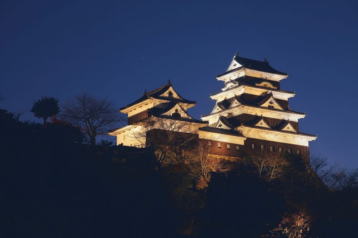 11509一国一城の主気分を味わう。四国・⼤洲城に泊まる日本初の⽊造天守閣宿泊・城主体験「キャッスルステイ」予約開始