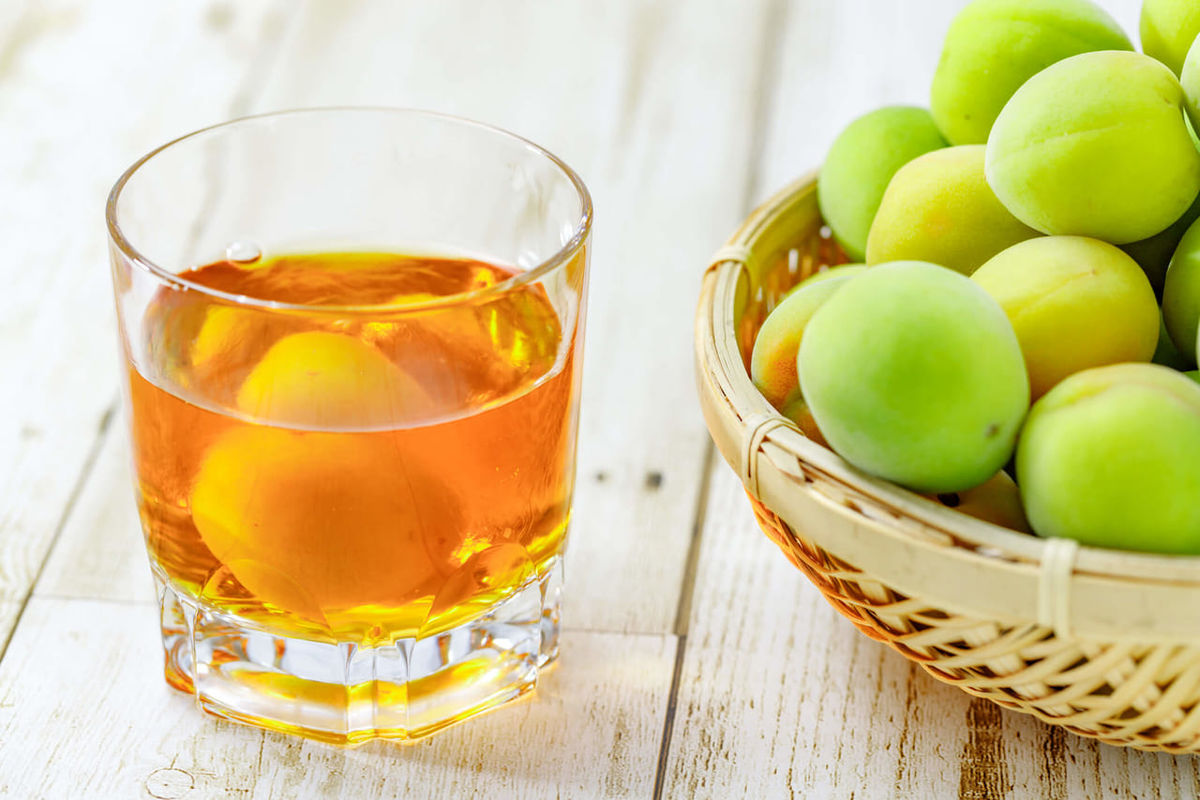 10583「梅酒」の驚きの効能とは？体に良い効果的な飲み方が疲れを癒す。