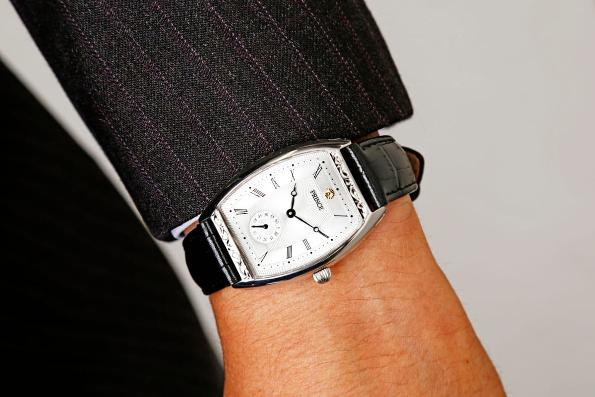 35x30mmPRINCEトノー型銀無垢腕時計