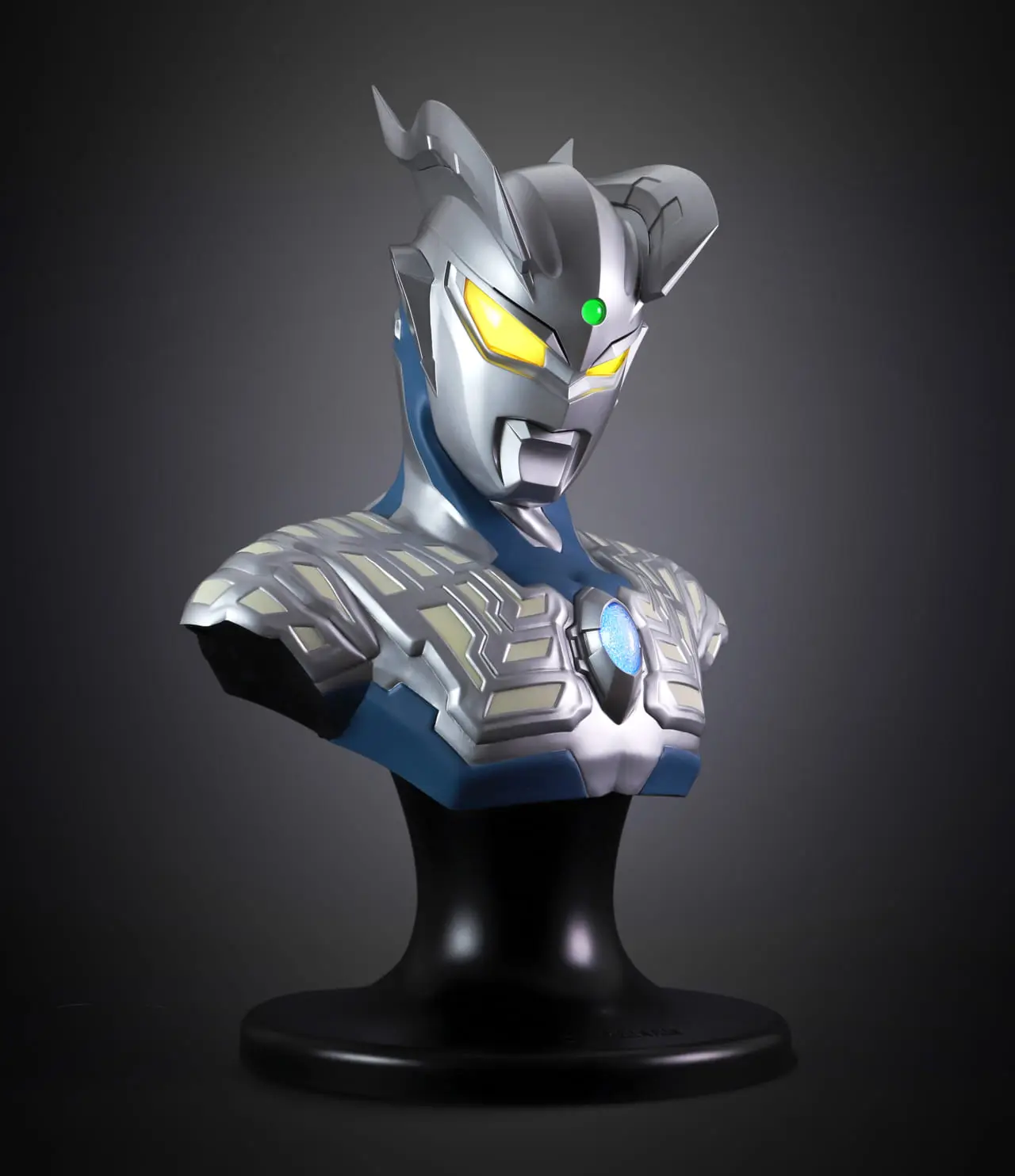 全世界限定78個のシリアル付き胸像「ウルトラマンゼロ」「ウルトラマンベリアル」「バルタン星人」3体の3DCGモデルフィギュアが期間限定で受注開始 |  男の隠れ家デジタル