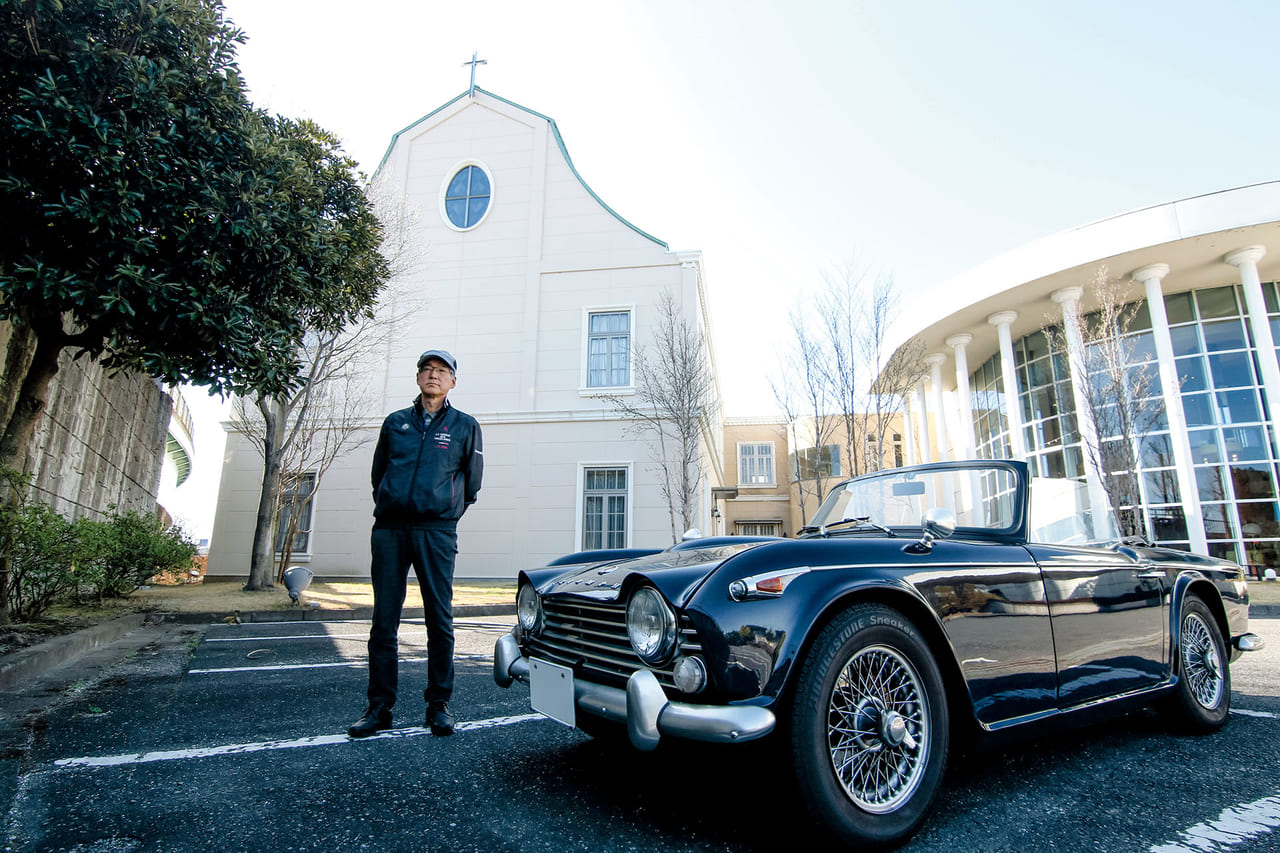 長年憧れていた英国車で 風を感じながらドライブする喜び トライアンフ Tr4a 1961 イギリス わたしが クラシックカーに乗り続ける その理由 男の隠れ家デジタル