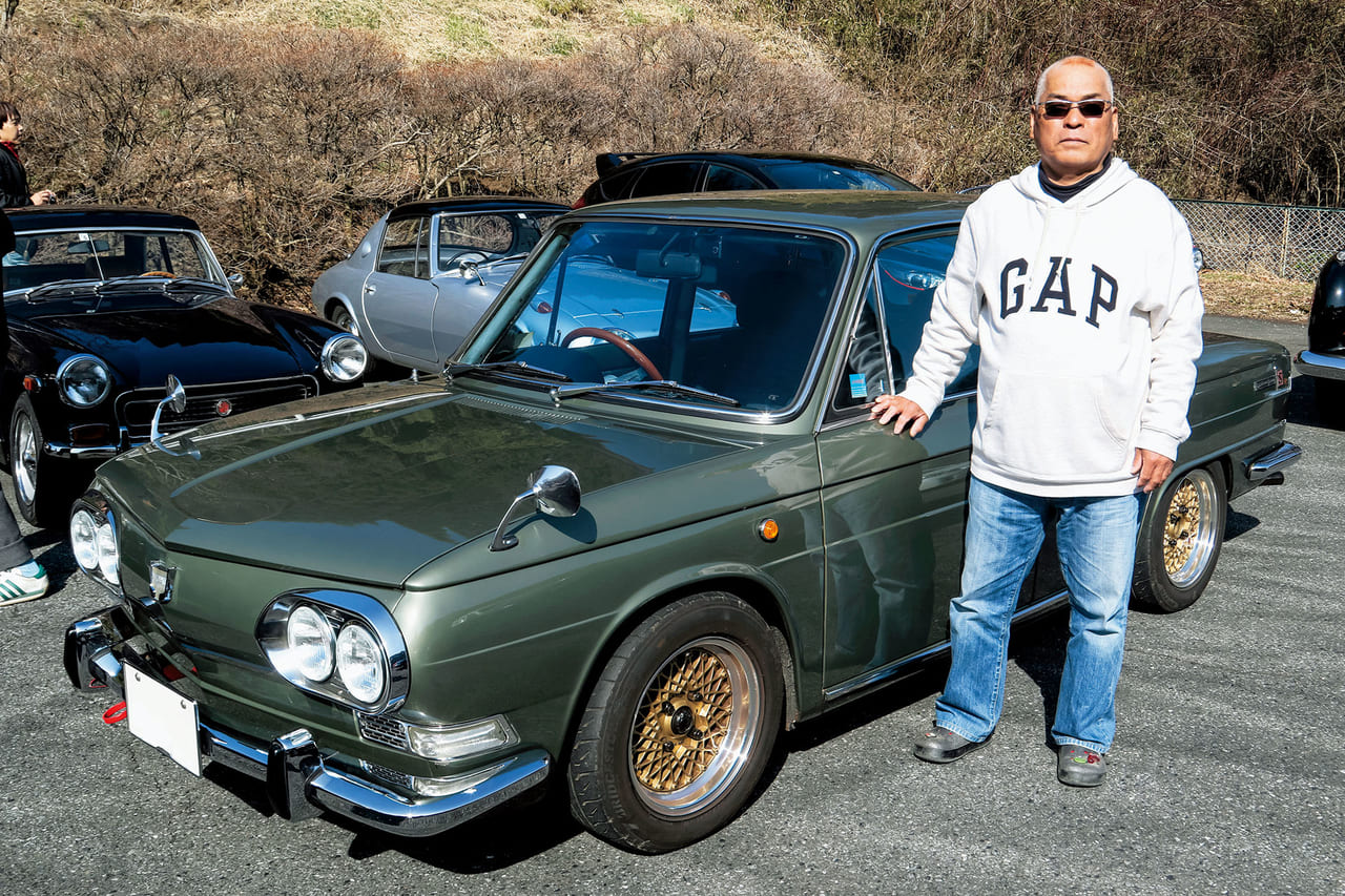 19777このクルマが青春だった。偶然出会った“縁”を大事に乗り続ける「日野コンテッサ1300」（1967／日本）｜わたしが クラシックカーに乗り続ける、その理由。