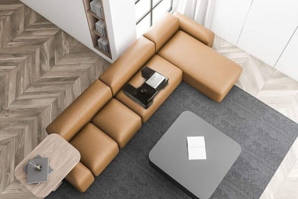 ソファでも快適に仕事ができる！人間工学に基づいたパソコンデスク「Couchmaster」が日本初上陸 男の隠れ家デジタル