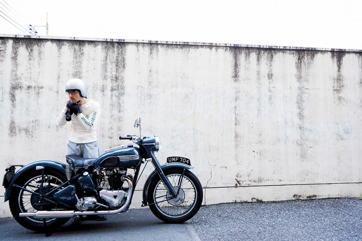 25510このタイムスリップ感。英国の古いバイクに乗りたくて「トライアンフ 6T サンダーバード」（1950／イギリス）｜男がハマるクラシックバイク