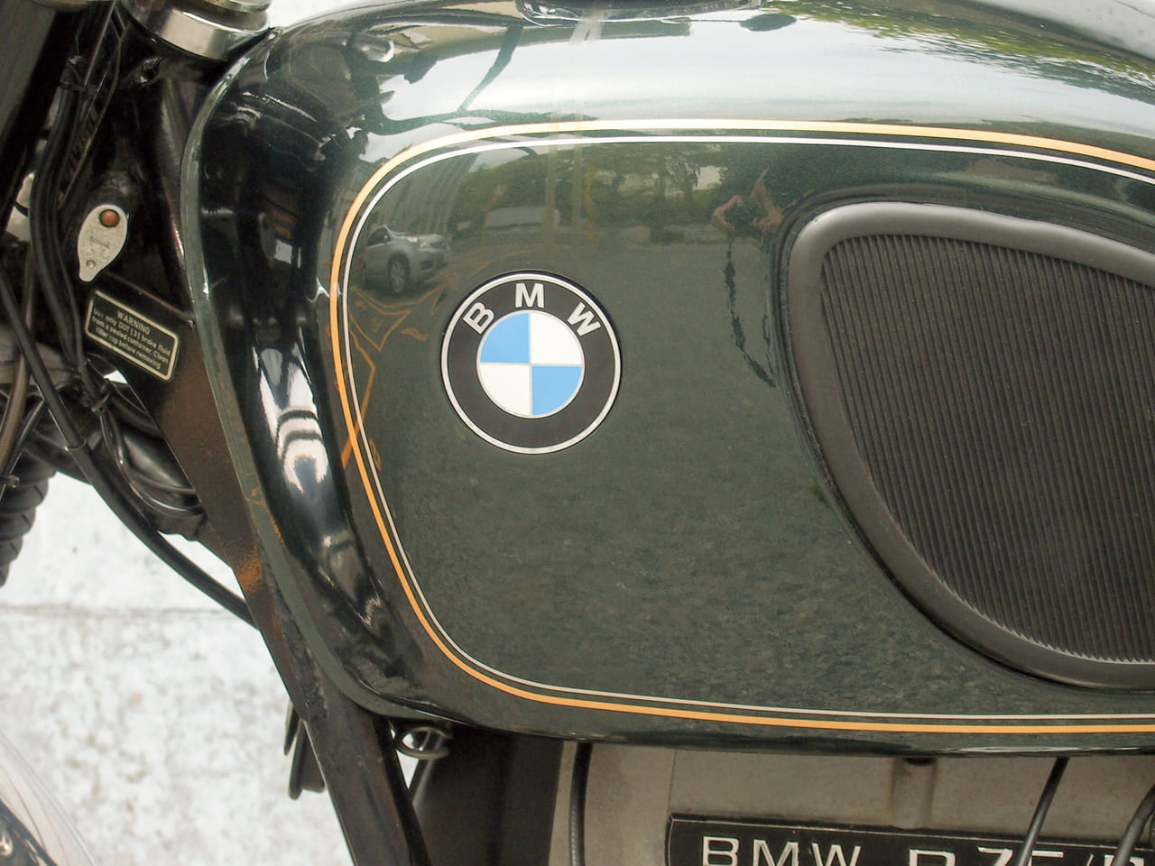28039ネオクラシカルなカスタムが似合う！「BMW R75/6」5速化し実用性が増したBMWの旗艦モデル（1974／ドイツ）｜男を虜にするクラシックバイク