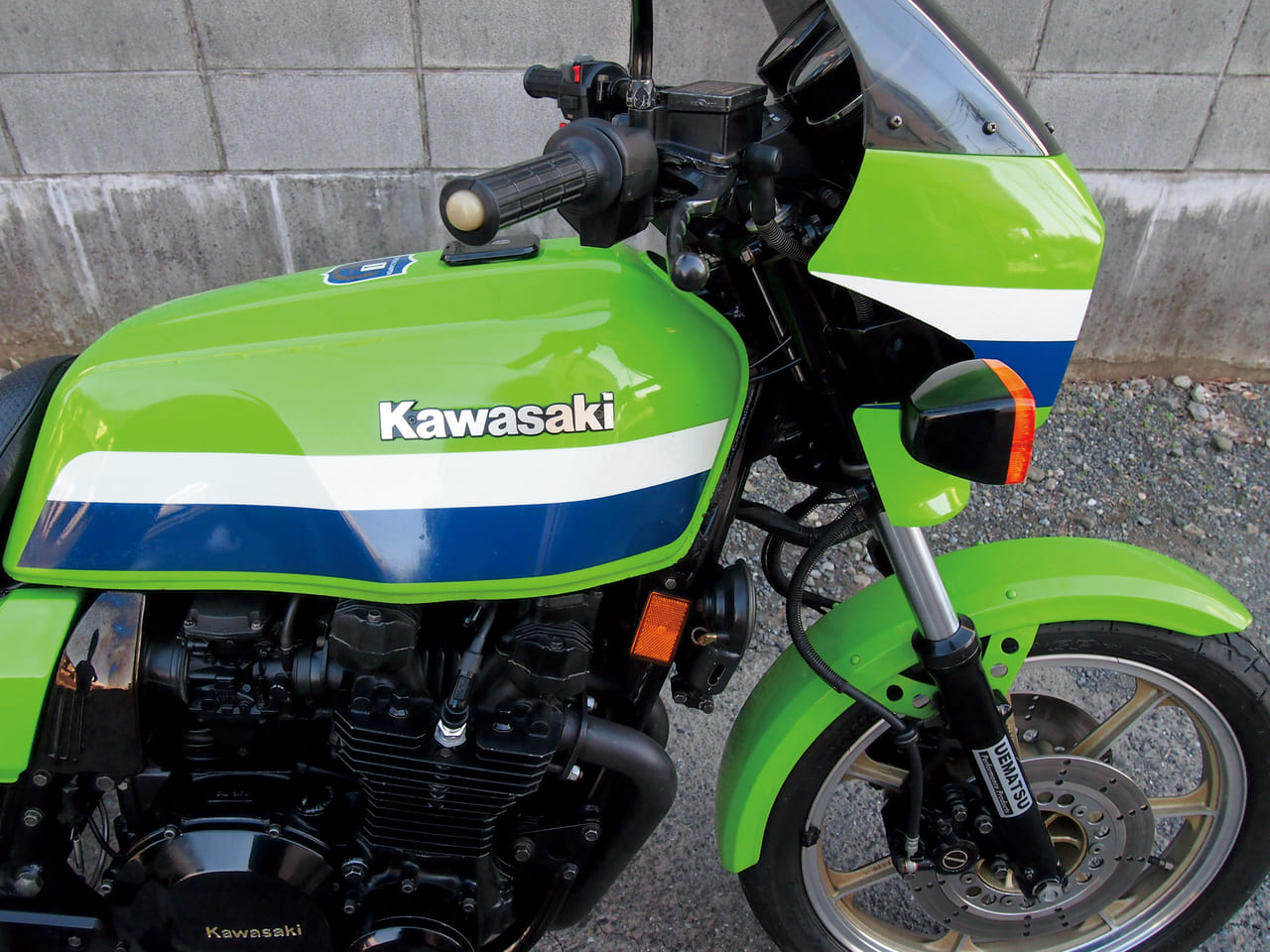 285301982年製の貴重なローソン・レプリカ「KAWASAKI Z1000R1」（1982／日本）｜男を虜にするクラシックバイク