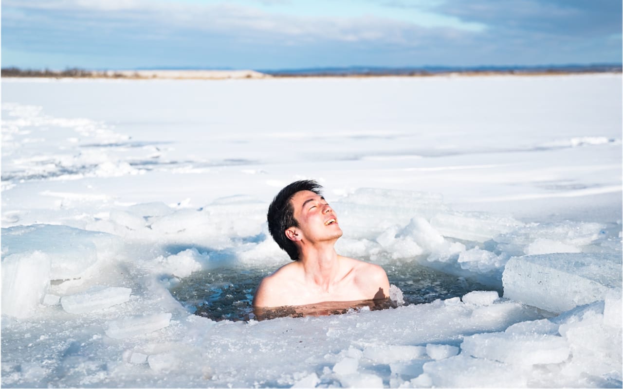 33529冬の北海道でアウトドアサウナ！ 凍った川にダイブして“ととのう”。サウナーならぜひ体験してほしい「十勝アヴァント」受付開始