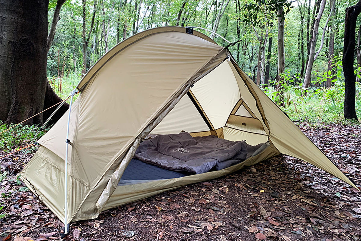34138これがソロキャンパーのためのソロテント！テントと寝袋が一体化したオールインワンテント「Solo TENT」で冬のソロキャンプへ