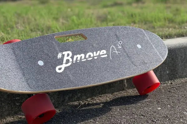 プロお墨付きの電動スケボー Bmove Pro ビームーブ プロ