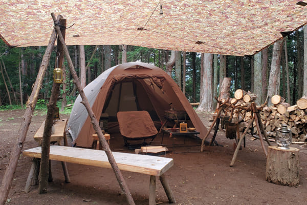 「初心者の安易な利用はご法度！　キャンプで「野営地」を利用するルールと心構え」のアイキャッチ画像