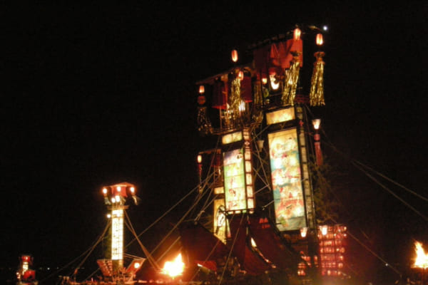 夏の夜に能登で出会う日本の原風景、キリコ祭り。（STORY #004）