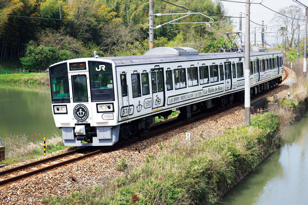 61044「La Malle de Bois（ラ・マル・ド・ボァ ）」岡山駅を起点に多彩な旅へ｜瀬戸内の観光列車