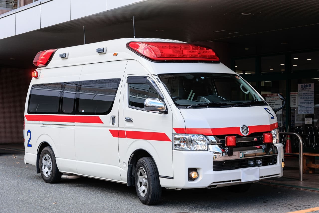 78341海外では救急車が基本有料！ 日本と海外における救急車の料金比較