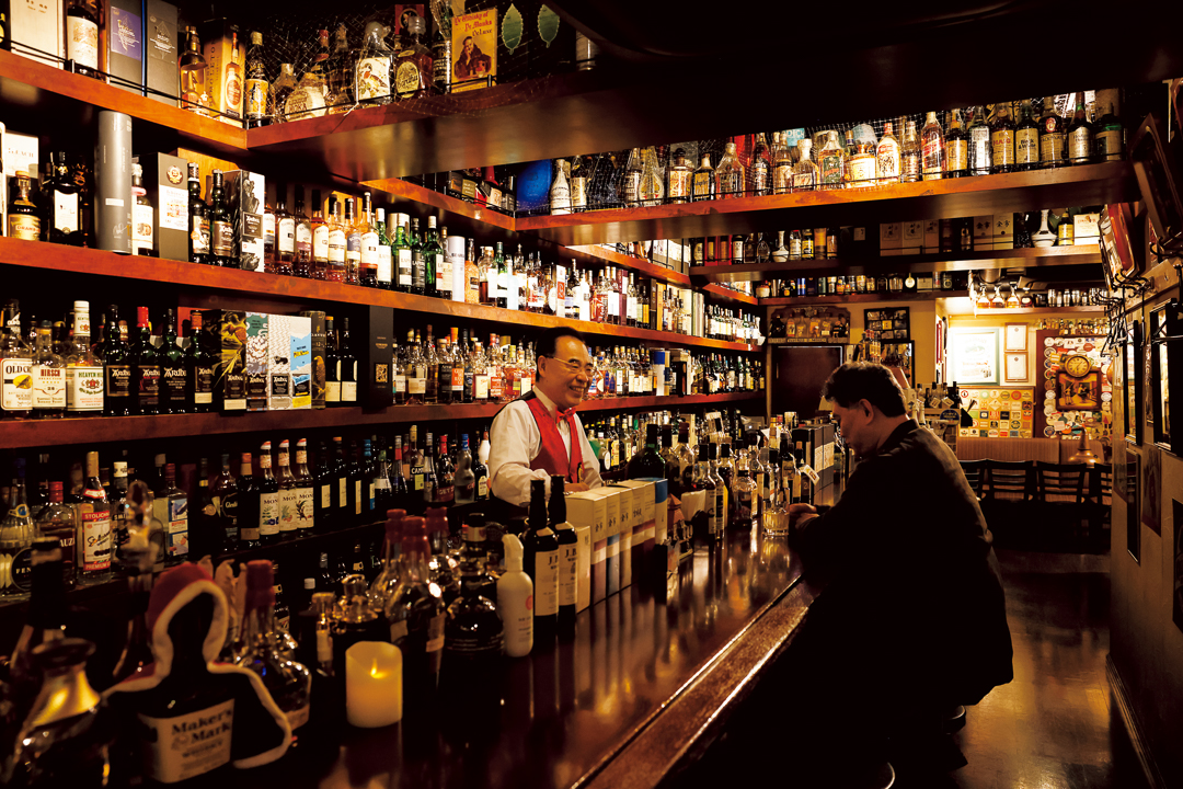 966623000種類もの世界の洋酒が揃う「洋酒博物館」（銀座）｜whiskyを愉しむBAR