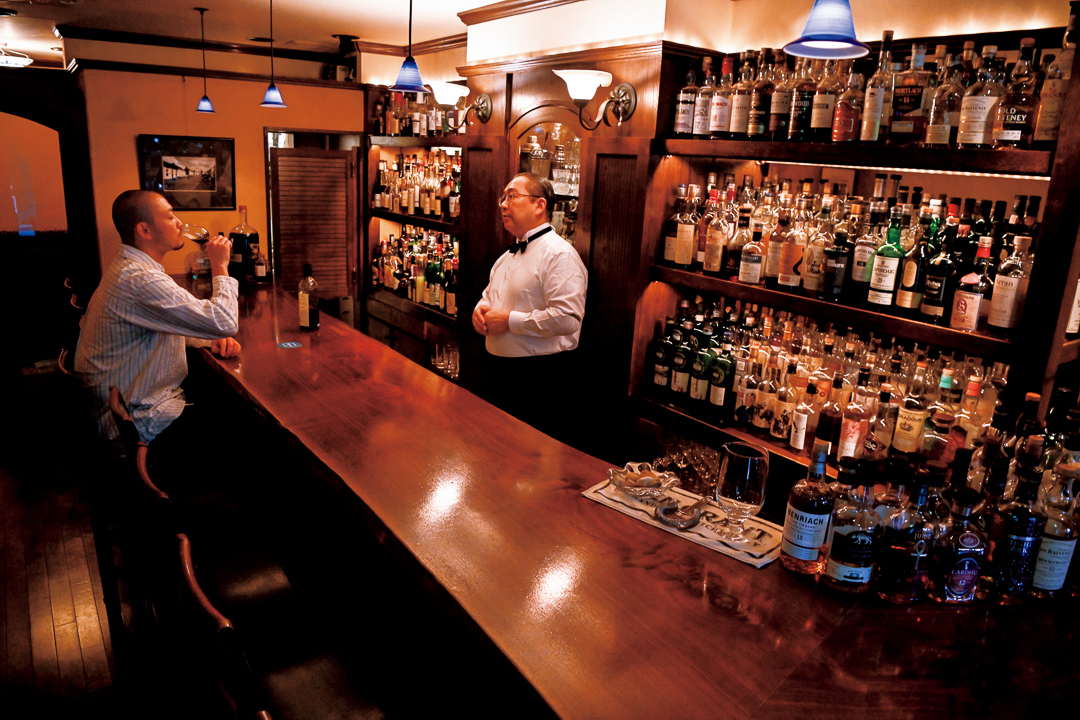97073モルト好きが足繁く通う隠れ家「Bar Fingal」（神楽坂）｜whiskyを愉しむBAR