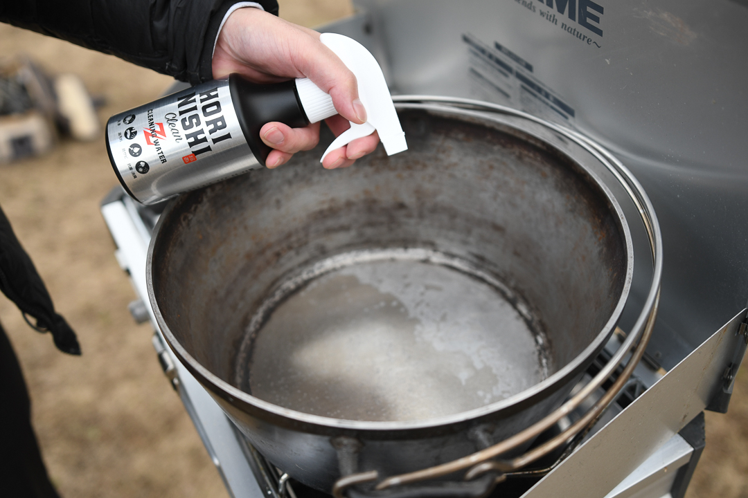 101165水を使わず油汚れを落とす！新発想クリーナー「HORINISHI Clean Z」