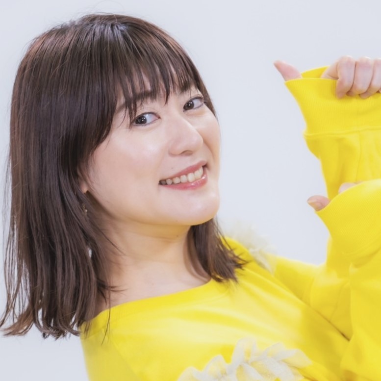 氏家エイミー