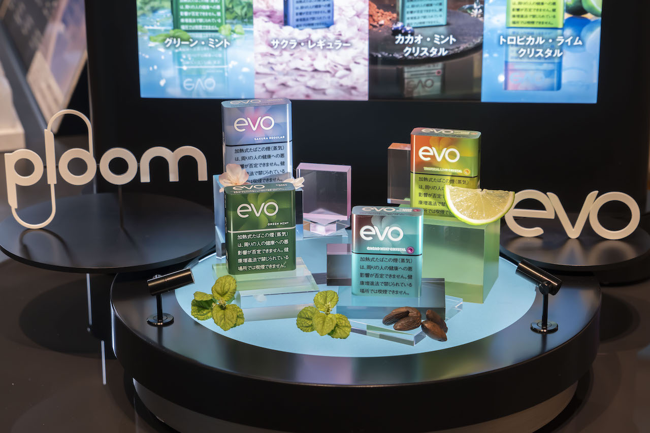 107296選ぶ楽しみまで含めて、一服は完成する。Ploom専用スティック「EVO」新フレーバー4銘柄が登場